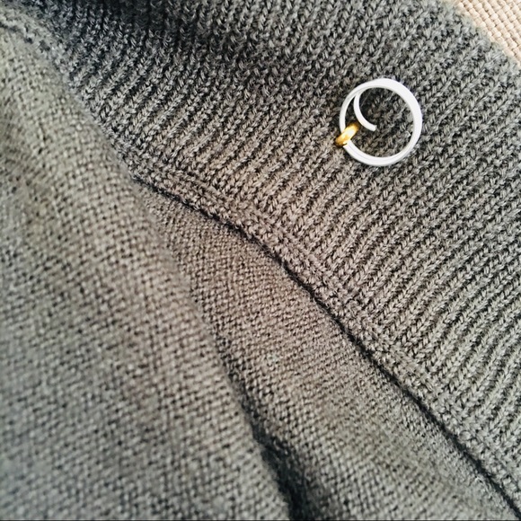 Merino wool. Crop Cardigan - Picture 4 of 7